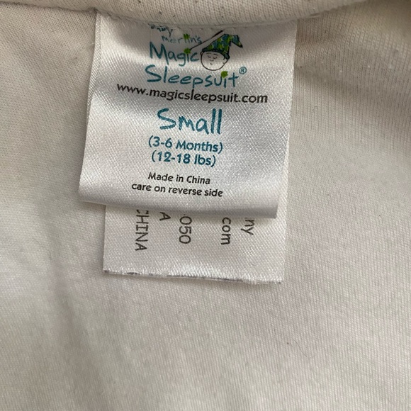 Magic Merlin sleep suit -size small - Picture 3 of 5